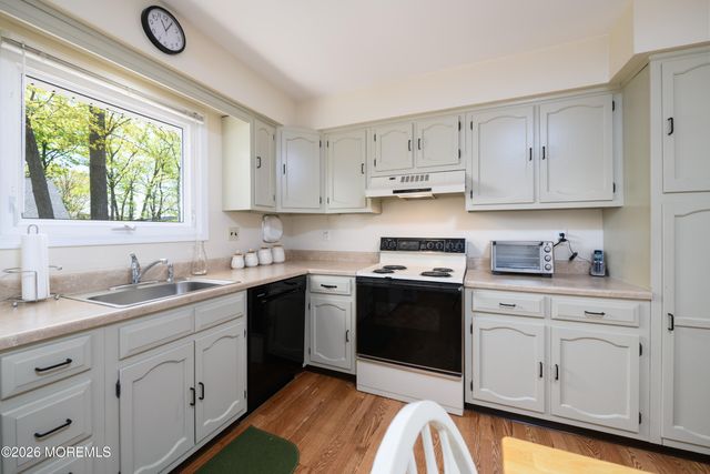 47 Paul Avenue, Eatontown, NJ 07724