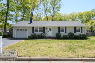 47 Paul Avenue, Eatontown, NJ 07724