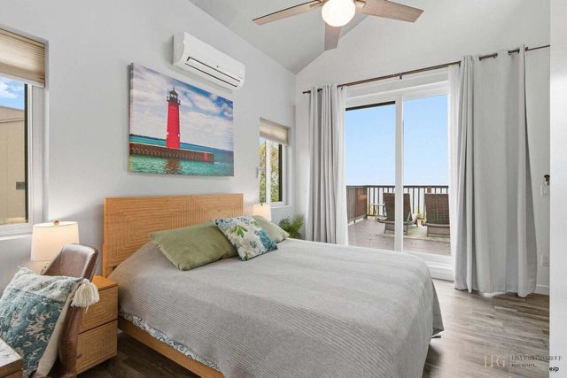 8609 Lakeshore DRIVE, Pleasant Prairie, WI 53158