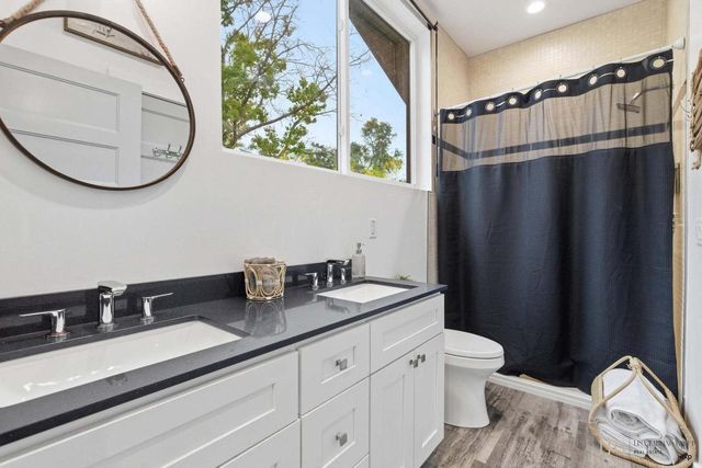 8609 Lakeshore DRIVE, Pleasant Prairie, WI 53158