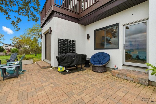 8609 Lakeshore DRIVE, Pleasant Prairie, WI 53158