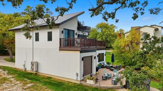 8609 Lakeshore DRIVE, Pleasant Prairie, WI 53158