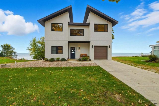 8609 Lakeshore DRIVE, Pleasant Prairie, WI 53158