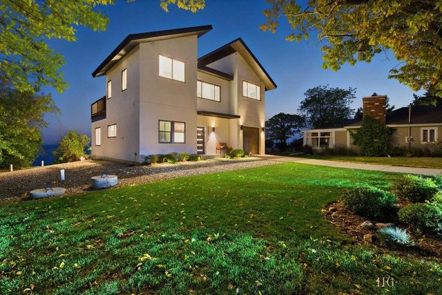 8609 Lakeshore DRIVE, Pleasant Prairie, WI 53158