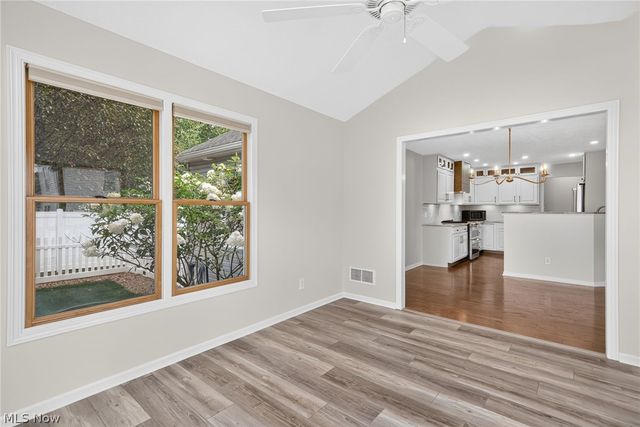 11051 Trenton Road NW, Uniontown, OH 44685
