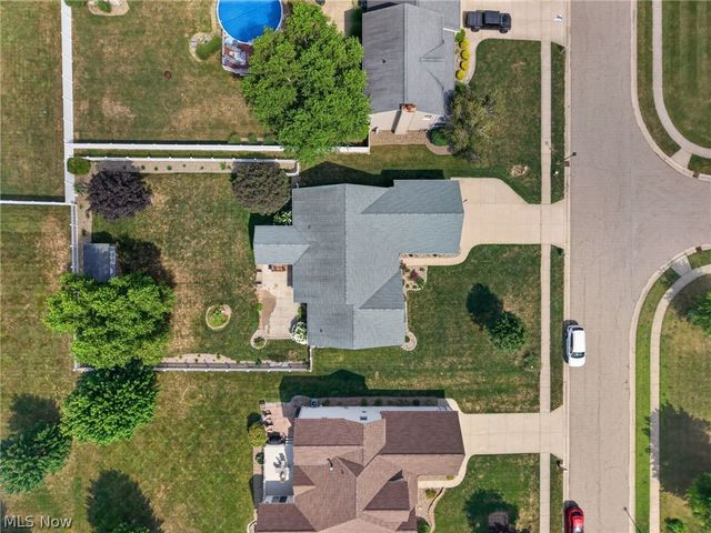 11051 Trenton Road NW, Uniontown, OH 44685