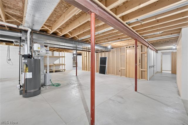 11051 Trenton Road NW, Uniontown, OH 44685