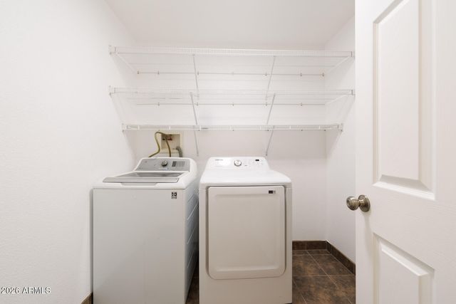 1724 W PEPPER Place, Mesa, AZ 85201