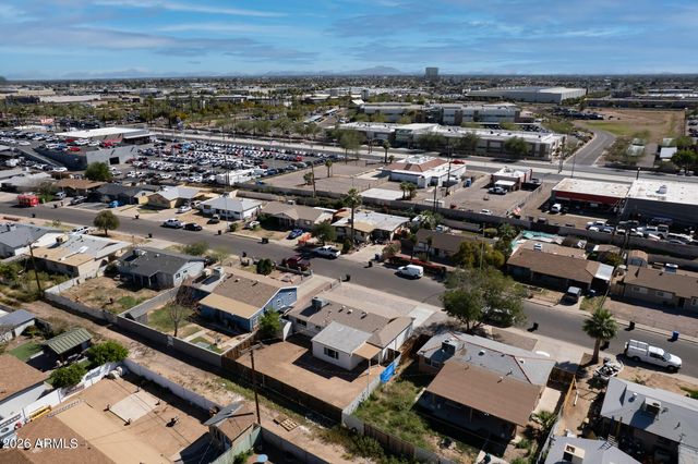 1724 W PEPPER Place, Mesa, AZ 85201