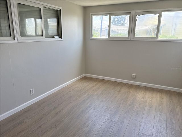 7173 MOUNT BRISTOL BOULEVARD NE 458, St Petersburg, FL 33702