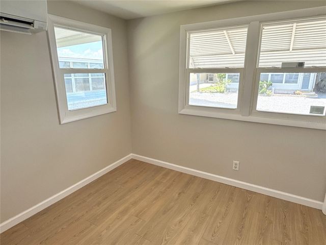 7173 MOUNT BRISTOL BOULEVARD NE 458, St Petersburg, FL 33702