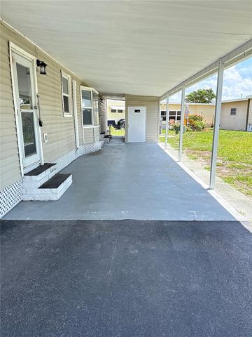 7173 MOUNT BRISTOL BOULEVARD NE 458, St Petersburg, FL 33702