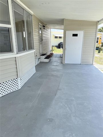 7173 MOUNT BRISTOL BOULEVARD NE 458, St Petersburg, FL 33702