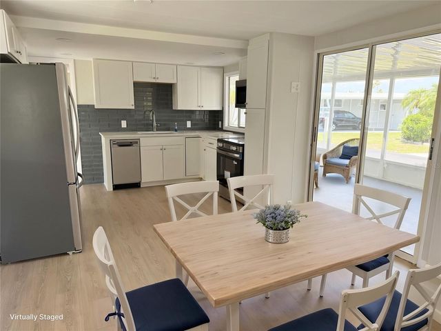 7173 MOUNT BRISTOL BOULEVARD NE 458, St Petersburg, FL 33702
