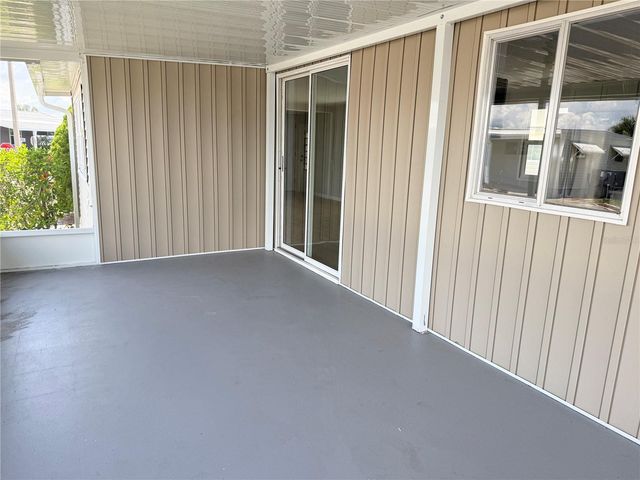 7173 MOUNT BRISTOL BOULEVARD NE 458, St Petersburg, FL 33702