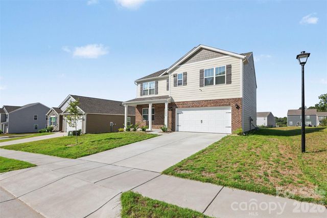 3008 Sassafras Trail, Gastonia, NC 28056