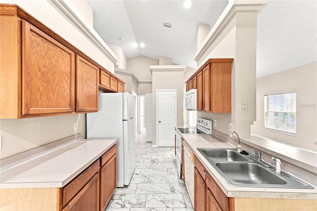 2155 KAYLAS COURT, Orlando, FL 32817