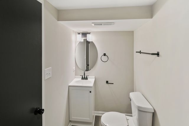 172 Strieff Avenue, Chicago Heights, IL 60411