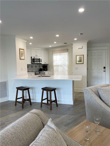 8745 Lakeside Boulevard 103, Vero Beach, FL 32963