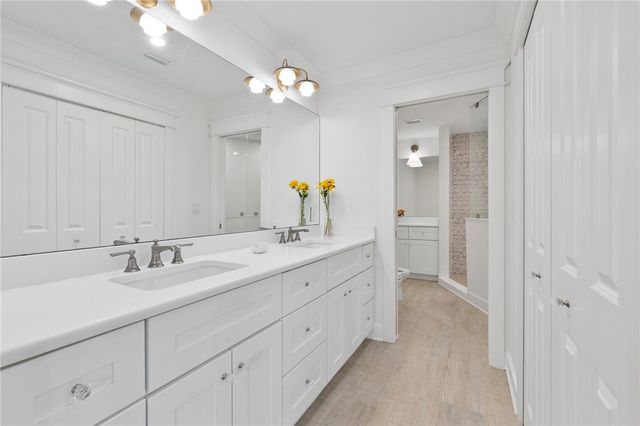 8745 Lakeside Boulevard 103, Vero Beach, FL 32963