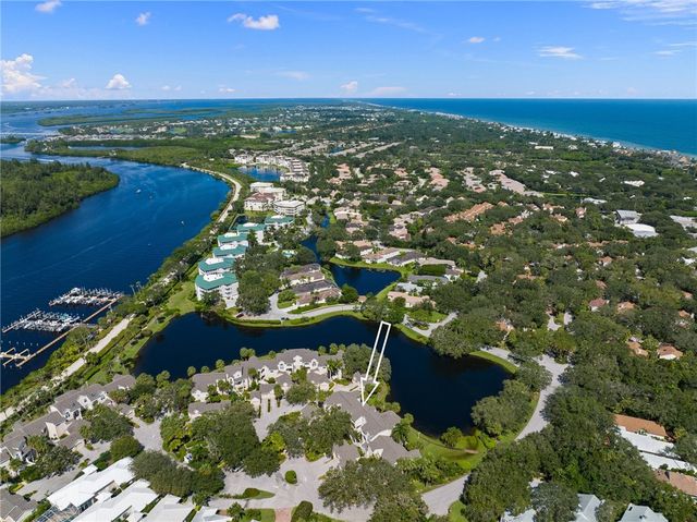 8745 Lakeside Boulevard 103, Vero Beach, FL 32963