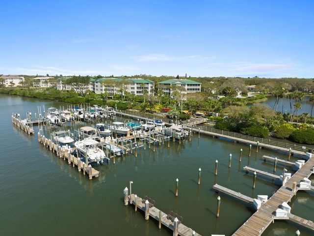 8745 Lakeside Boulevard 103, Vero Beach, FL 32963