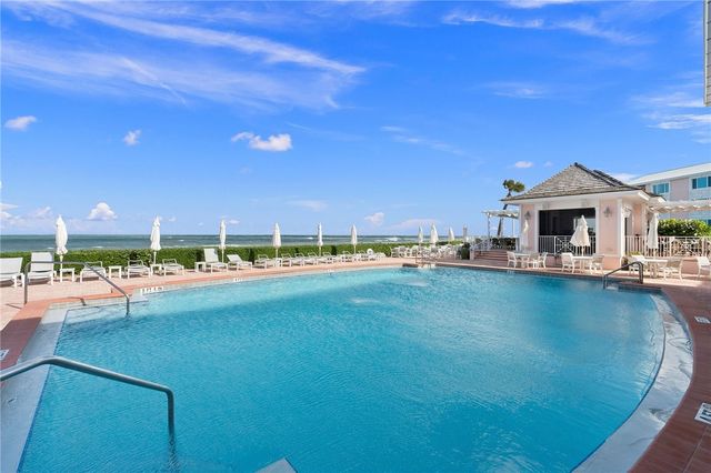 8745 Lakeside Boulevard 103, Vero Beach, FL 32963