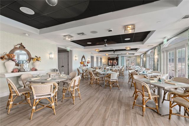 8745 Lakeside Boulevard 103, Vero Beach, FL 32963