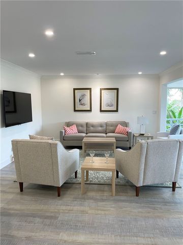 8745 Lakeside Boulevard 103, Vero Beach, FL 32963