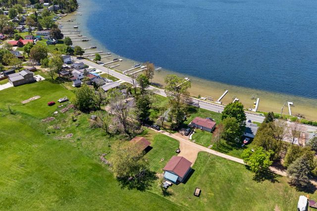 19380 E Chippewa Drive, Chippewa Twp, MI 49342