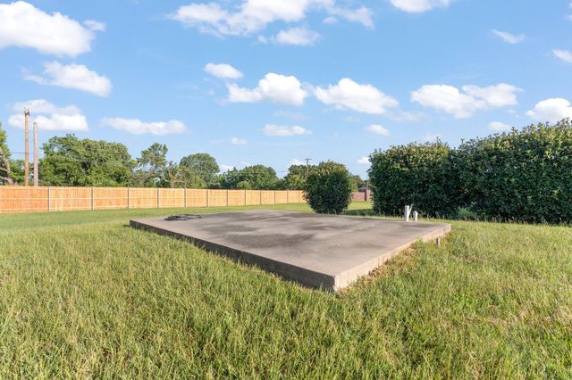 5100 Willow Chase Drive, Burleson, TX 76028