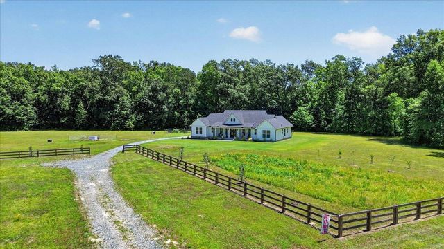 357 Cummings Chapel Road, Ridgeville, SC 29472
