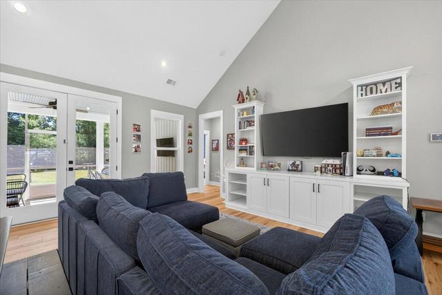 357 Cummings Chapel Road, Ridgeville, SC 29472