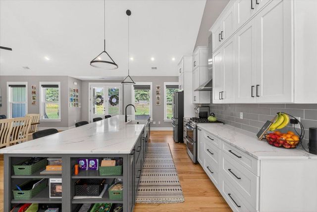 357 Cummings Chapel Road, Ridgeville, SC 29472