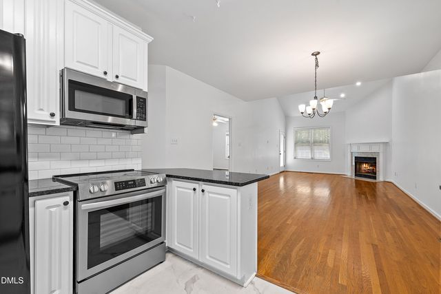 100 Brush Stream Drive, Cary, NC 27511