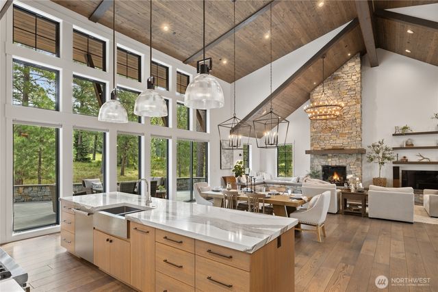 391 Rocking Chair Road, Cle Elum, WA 98922