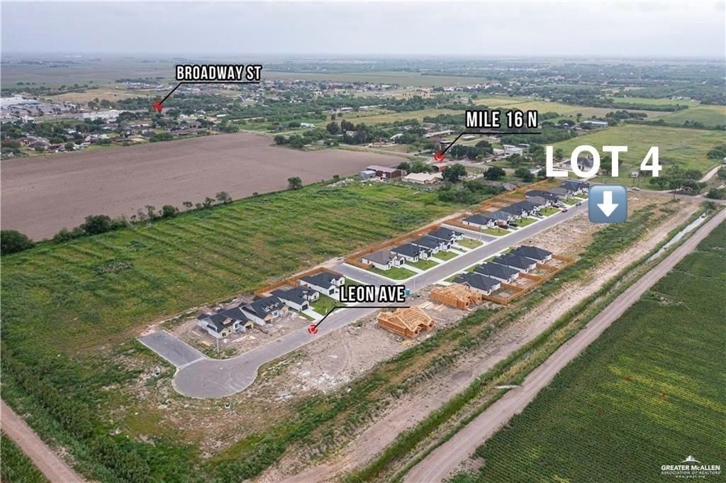 425 N Leon Avenue, Elsa, TX 78599