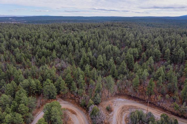 21 Estrella Vista Drive, Tijeras, NM 87059