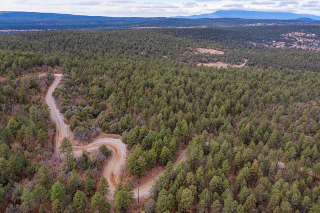 21 Estrella Vista Drive, Tijeras, NM 87059