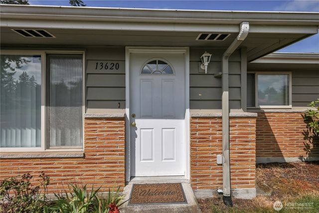 13620 13622 14th Avenue S, Tacoma, WA 98444