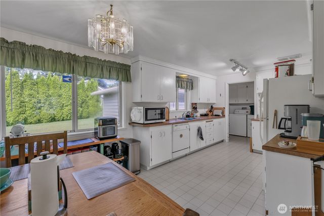 13620 13622 14th Avenue S, Tacoma, WA 98444