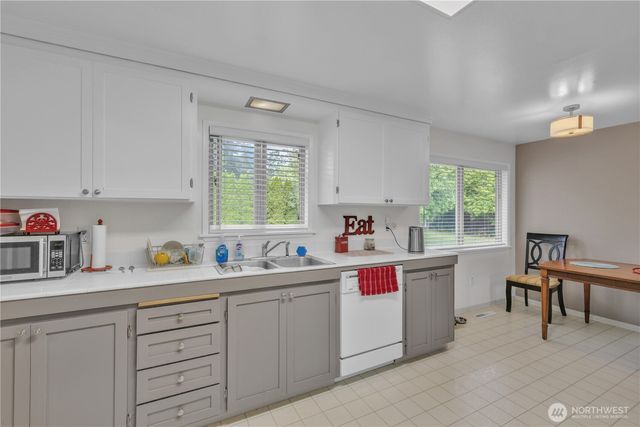 13620 13622 14th Avenue S, Tacoma, WA 98444