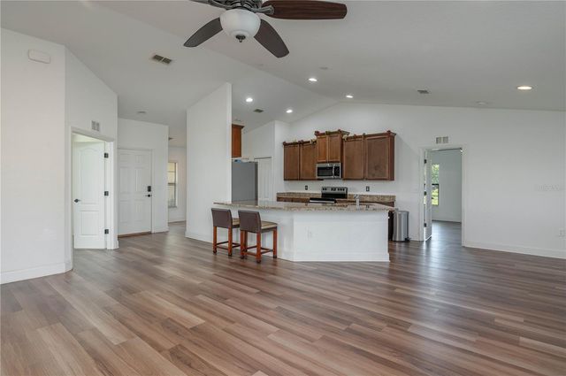 343 DINNER LAKE COURT, Lake Wales, FL 33859