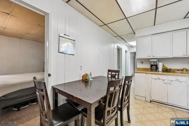 52 Preston Street, Ridgefield Park, NJ 07660