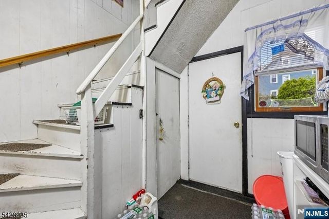 52 Preston Street, Ridgefield Park, NJ 07660