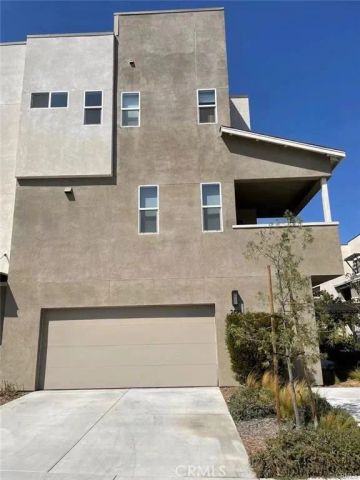2821 Lily Lane, El Monte, CA 91733