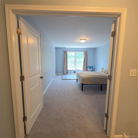 31 Pinto Road W, Middletown, NY 10941