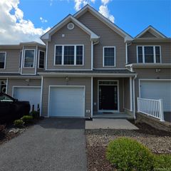 31 Pinto Road W, Middletown, NY 10941