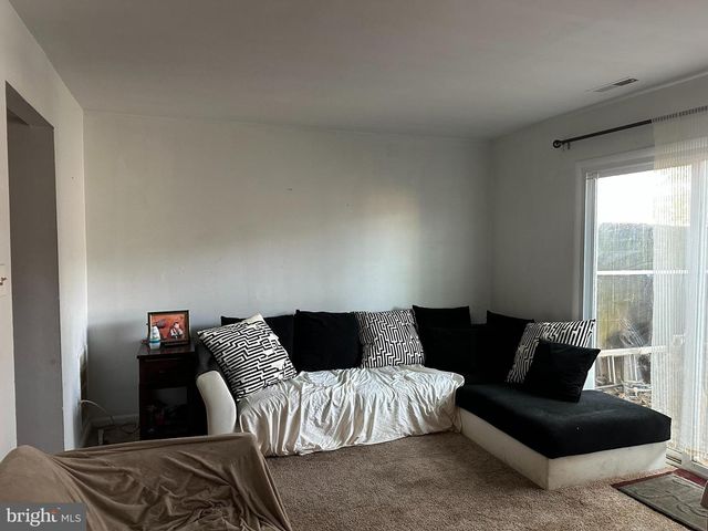 45 CHESTNUT DR, Stafford, VA 22554