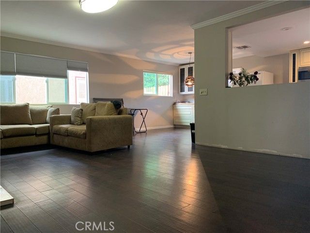 685 Holly, Hemet, CA 92543